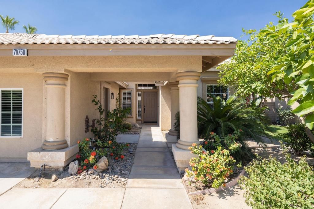 Image 7 of property listing at 78750 Nolan Circle 1, La Quinta, CA 92253