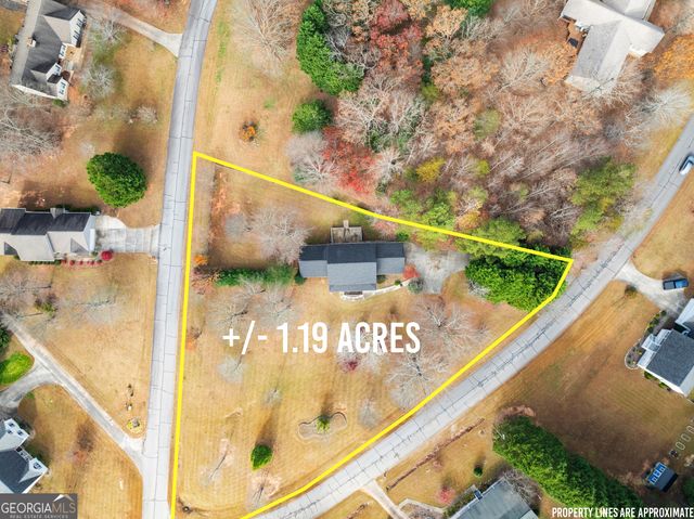 81 Heather Way, Cleveland, GA 30528