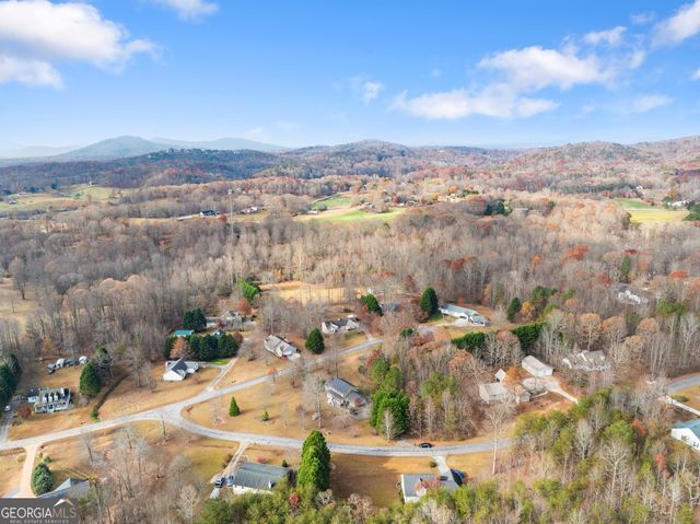 81 Heather Way, Cleveland, GA 30528