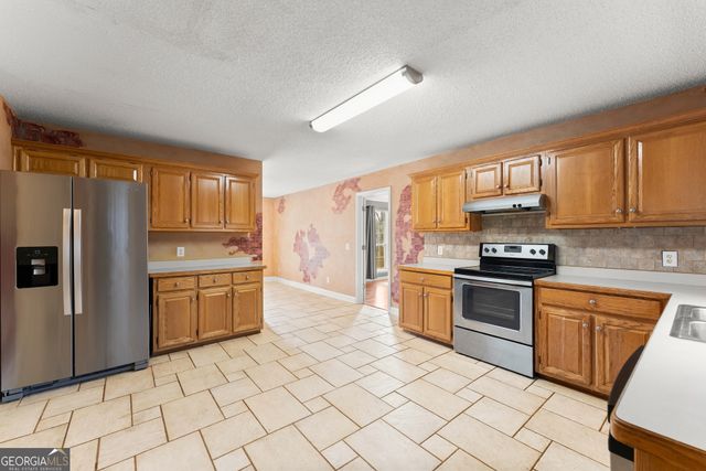 81 Heather Way, Cleveland, GA 30528