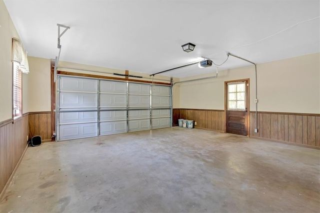 115 Creek Circle, Stockbridge, GA 30281