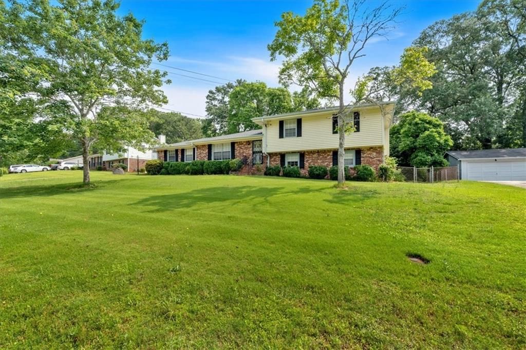 115 Creek Circle, Stockbridge, GA 30281