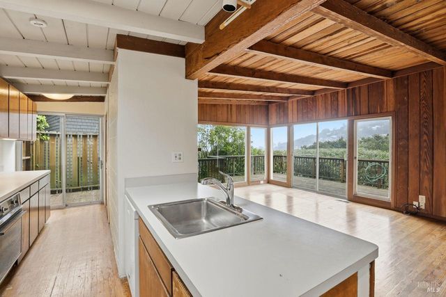 89 Monte Mar Dr, Sausalito, CA 94965