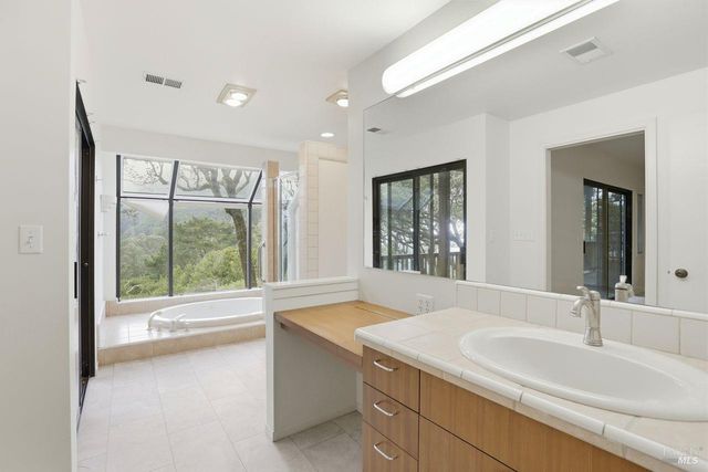 89 Monte Mar Dr, Sausalito, CA 94965