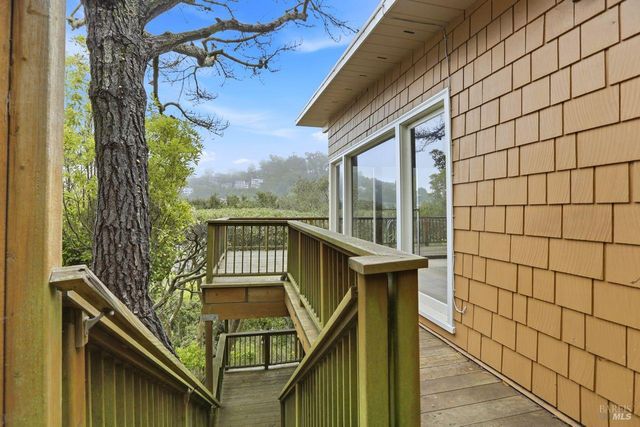 89 Monte Mar Dr, Sausalito, CA 94965