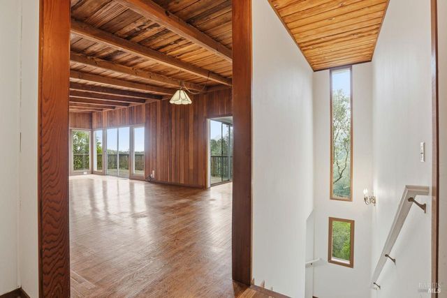 89 Monte Mar Dr, Sausalito, CA 94965