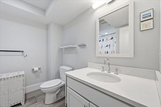 192 Raymond St 4, Cambridge, MA 02140