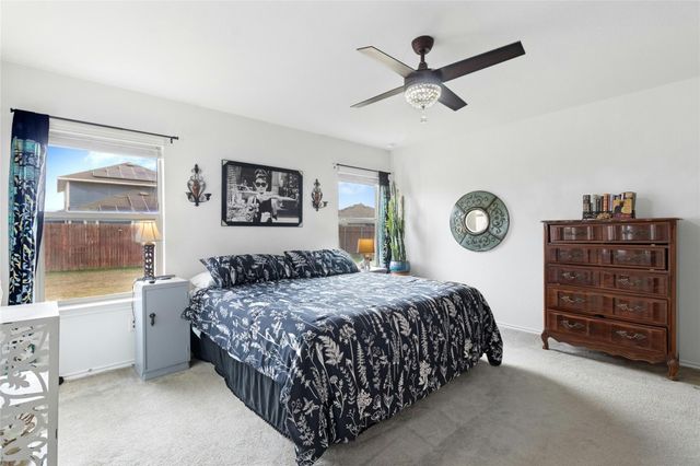 117 Schuylerville DR, Elgin, TX 78621