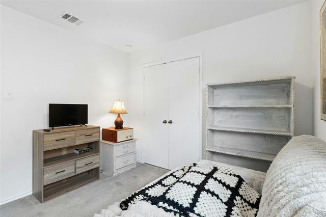 117 Schuylerville DR, Elgin, TX 78621