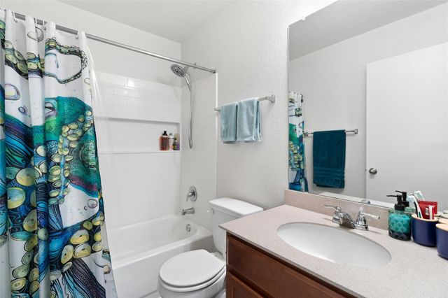 117 Schuylerville DR, Elgin, TX 78621