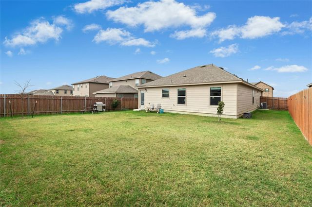 117 Schuylerville DR, Elgin, TX 78621