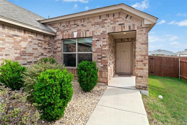 117 Schuylerville DR, Elgin, TX 78621
