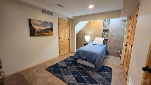 951 Kings Crown Rd, Woodland Park, CO 80863