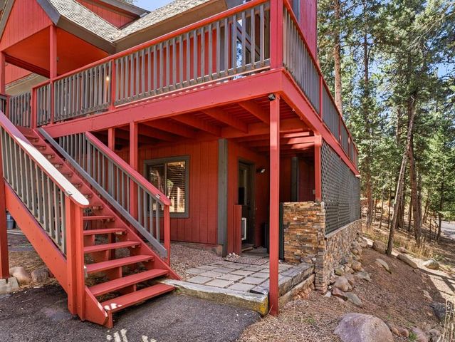 951 Kings Crown Rd, Woodland Park, CO 80863