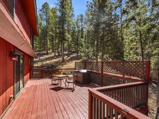 951 Kings Crown Rd, Woodland Park, CO 80863