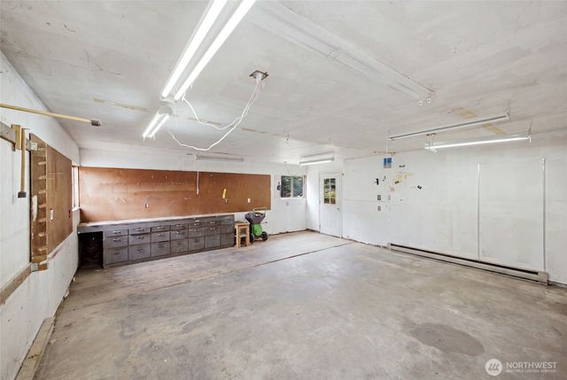 9854 Occidental Avenue S, Seattle, WA 98108