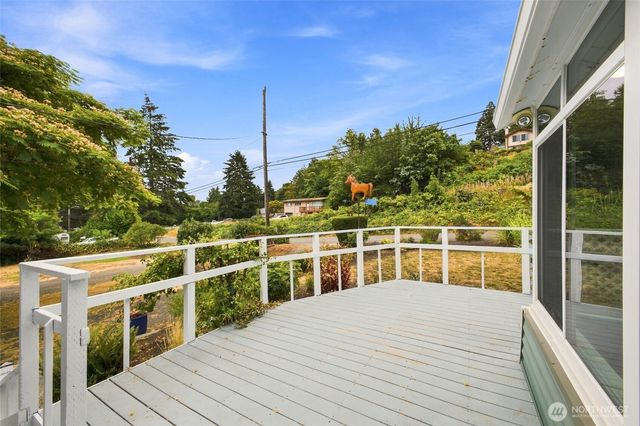 9854 Occidental Avenue S, Seattle, WA 98108
