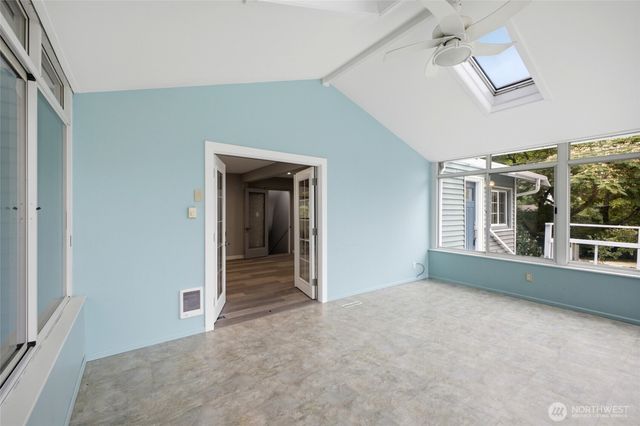 9854 Occidental Avenue S, Seattle, WA 98108