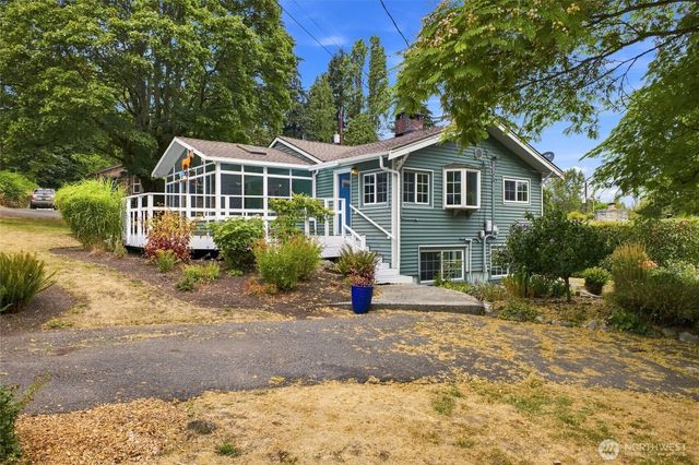 9854 Occidental Avenue S, Seattle, WA 98108
