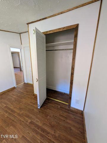 701 Well Street, Elizabethton, TN 37643