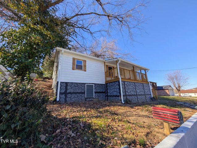 701 Well Street, Elizabethton, TN 37643