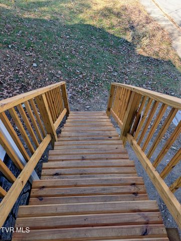 701 Well Street, Elizabethton, TN 37643