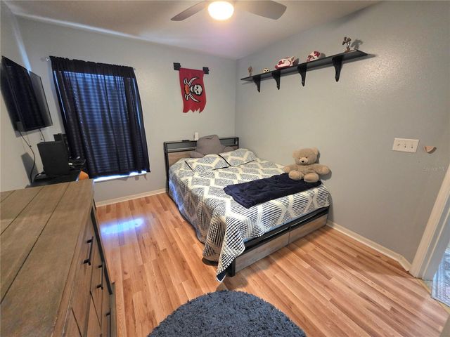 2608 VINEDALE AVENUE, Valrico, FL 33596