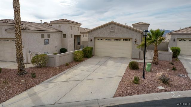 1045 Bella Luna Drive, Bullhead City, AZ 86429