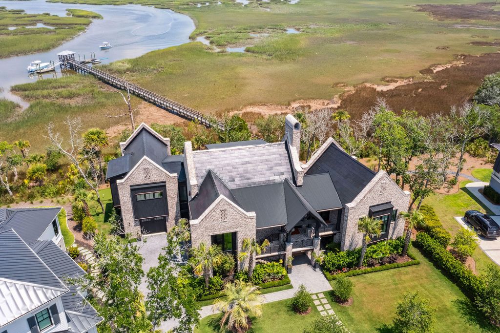 430 Fish Tale Road, Charleston, SC 29492