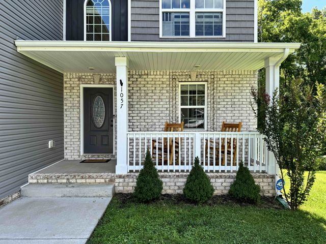 1057 Brightwood Ct, Clarksville, TN 37043