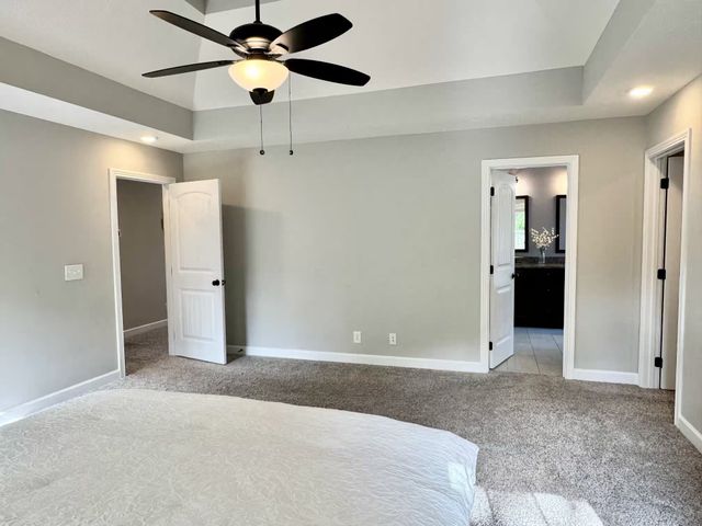 1057 Brightwood Ct, Clarksville, TN 37043