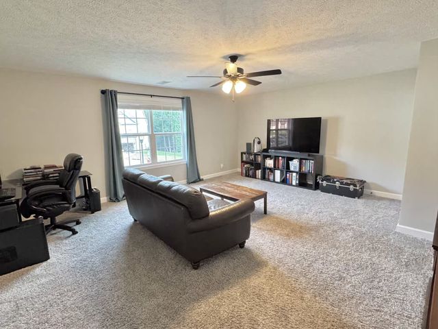 1057 Brightwood Ct, Clarksville, TN 37043