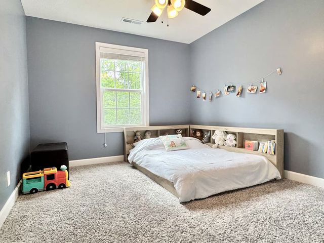 1057 Brightwood Ct, Clarksville, TN 37043