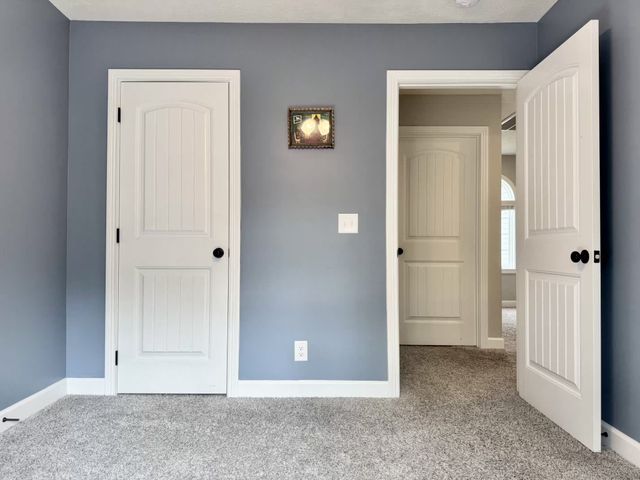 1057 Brightwood Ct, Clarksville, TN 37043