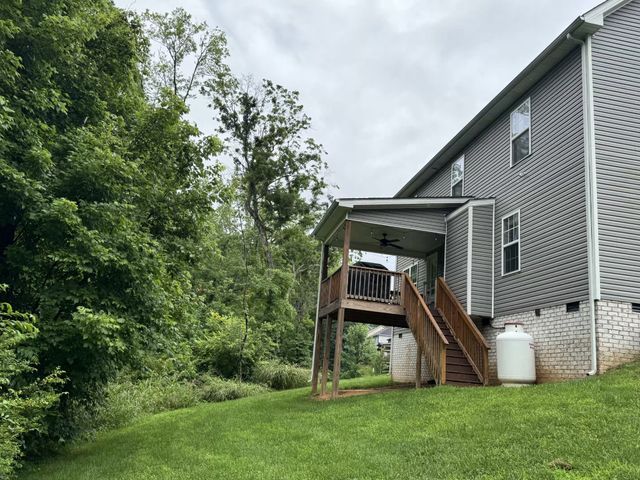 1057 Brightwood Ct, Clarksville, TN 37043