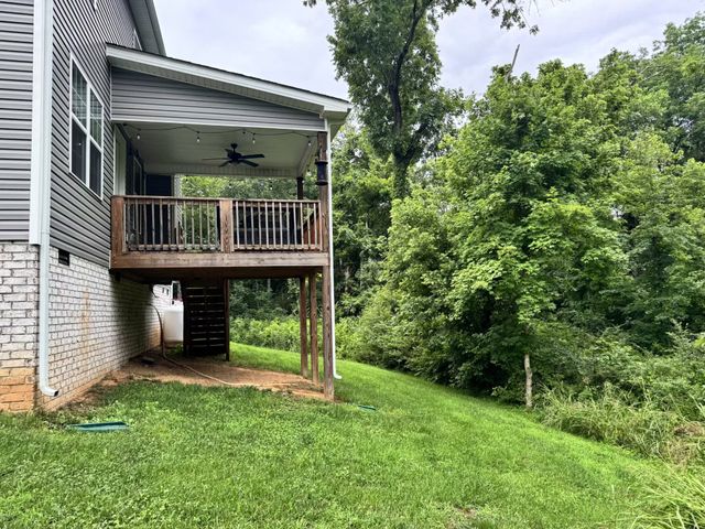 1057 Brightwood Ct, Clarksville, TN 37043