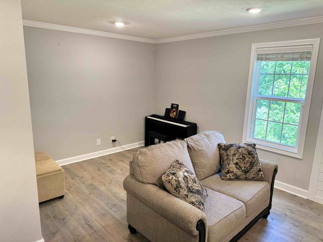 1057 Brightwood Ct, Clarksville, TN 37043