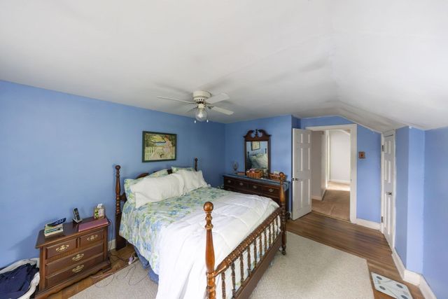 25 Westwood Pkwy, Southbridge, MA 01550