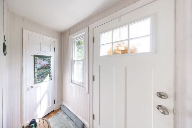 25 Westwood Pkwy, Southbridge, MA 01550
