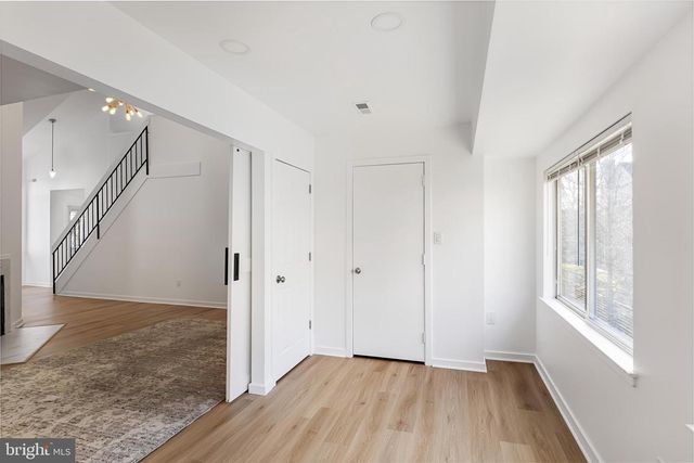 828 CHANTICLEER, Cherry Hill, NJ 08003