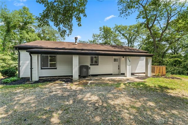 2448 Sutton Road, Xenia Twp, OH 45387