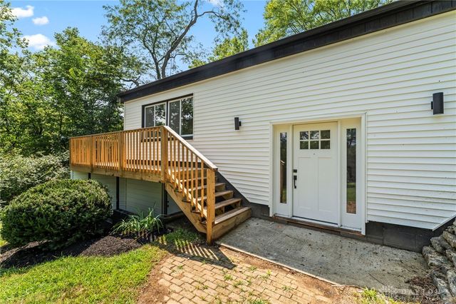 2448 Sutton Road, Xenia Twp, OH 45387