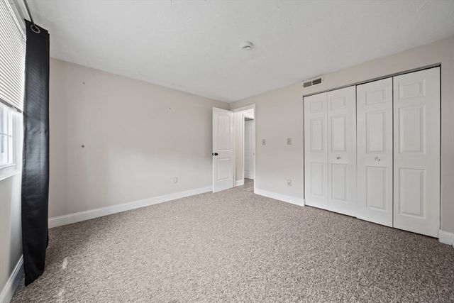 6 Kingswood Dr 11, Abington, MA 02351