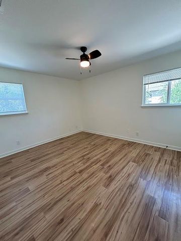 3432 Willowrun DR C, Austin, TX 78704