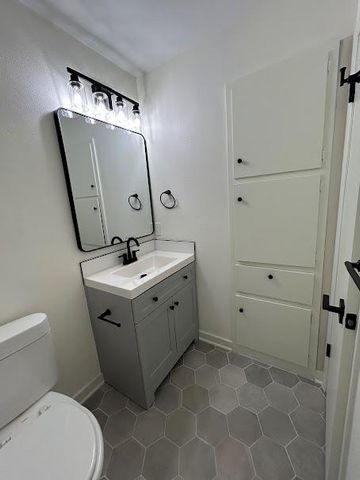 3432 Willowrun DR C, Austin, TX 78704