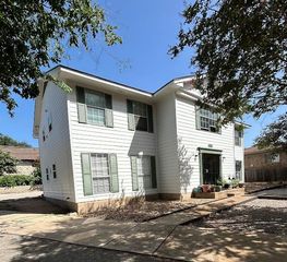 3432 Willowrun DR C, Austin, TX 78704