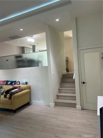 9575 Broadway 7, Temple City, CA 91780