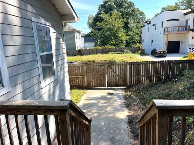 566 Rockwell SW Street, Atlanta, GA 30310