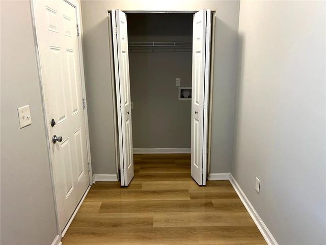 566 Rockwell SW Street, Atlanta, GA 30310