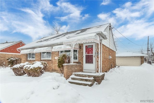 130 Seminole Parkway, Cheektowaga, NY 14225